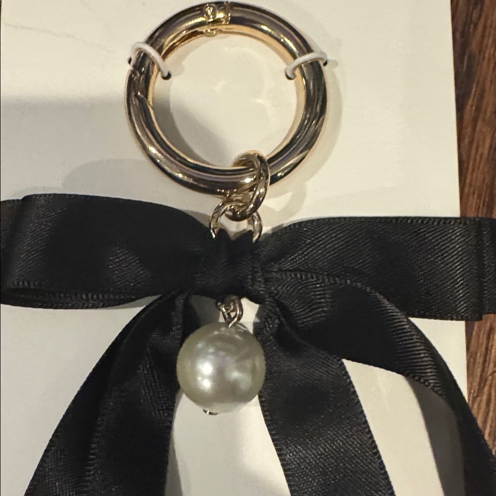 J. Crew Gold, Black Ribbon and Pearl Bag Charm NWT - Picture 3 of 5